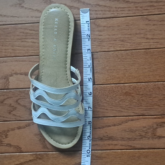 Kelly and Katie sandals size 7 - Picture 5 of 5